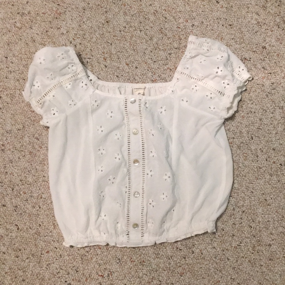 White Aeropostale crop top!